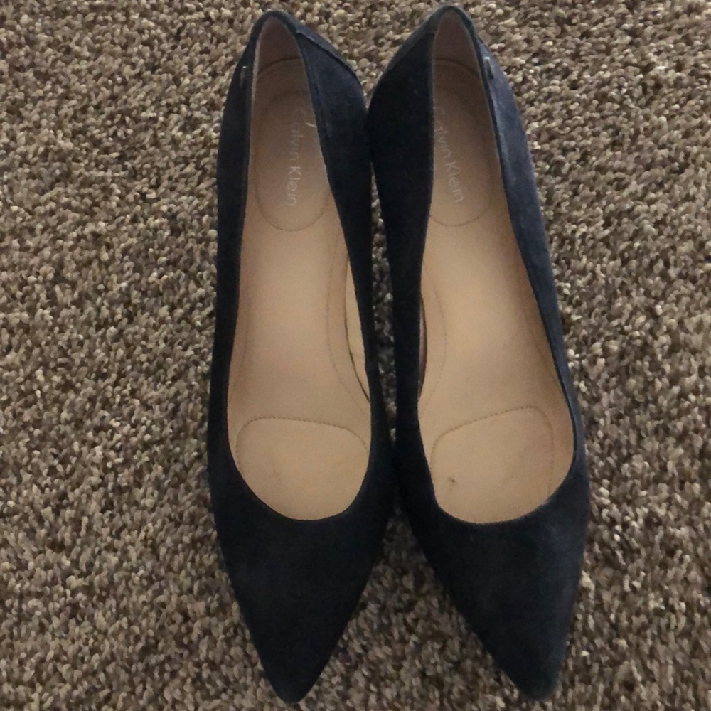 Black Pointes Toe Heels